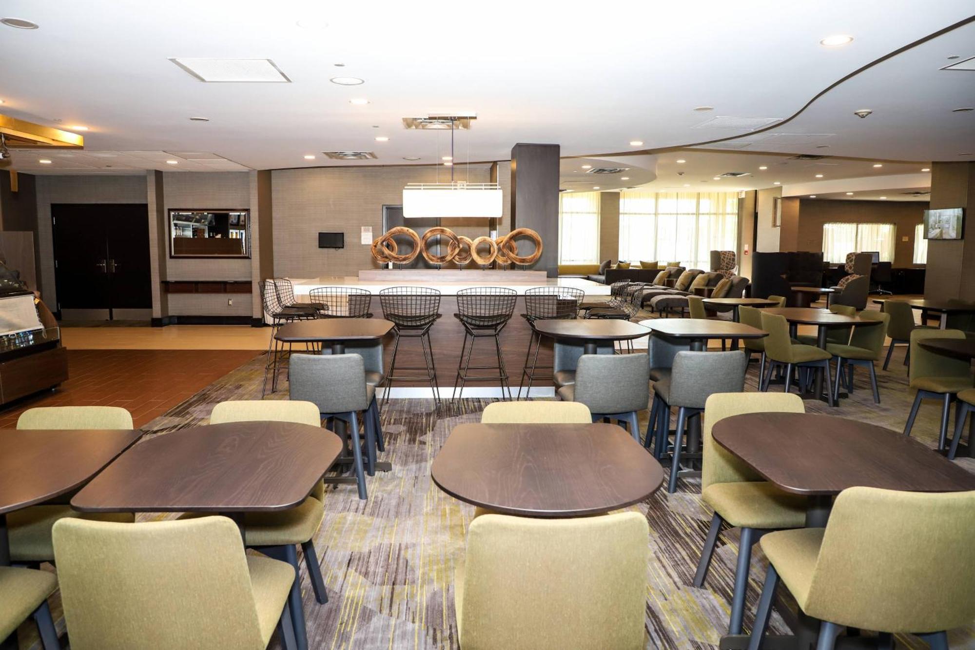 Hotel Courtyard By Marriott Toronto Brampton Exteriér fotografie