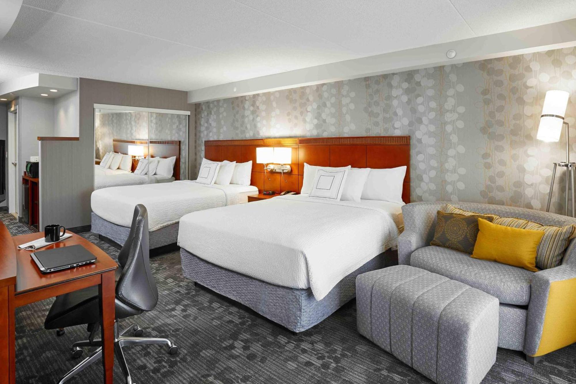 Hotel Courtyard By Marriott Toronto Brampton Exteriér fotografie