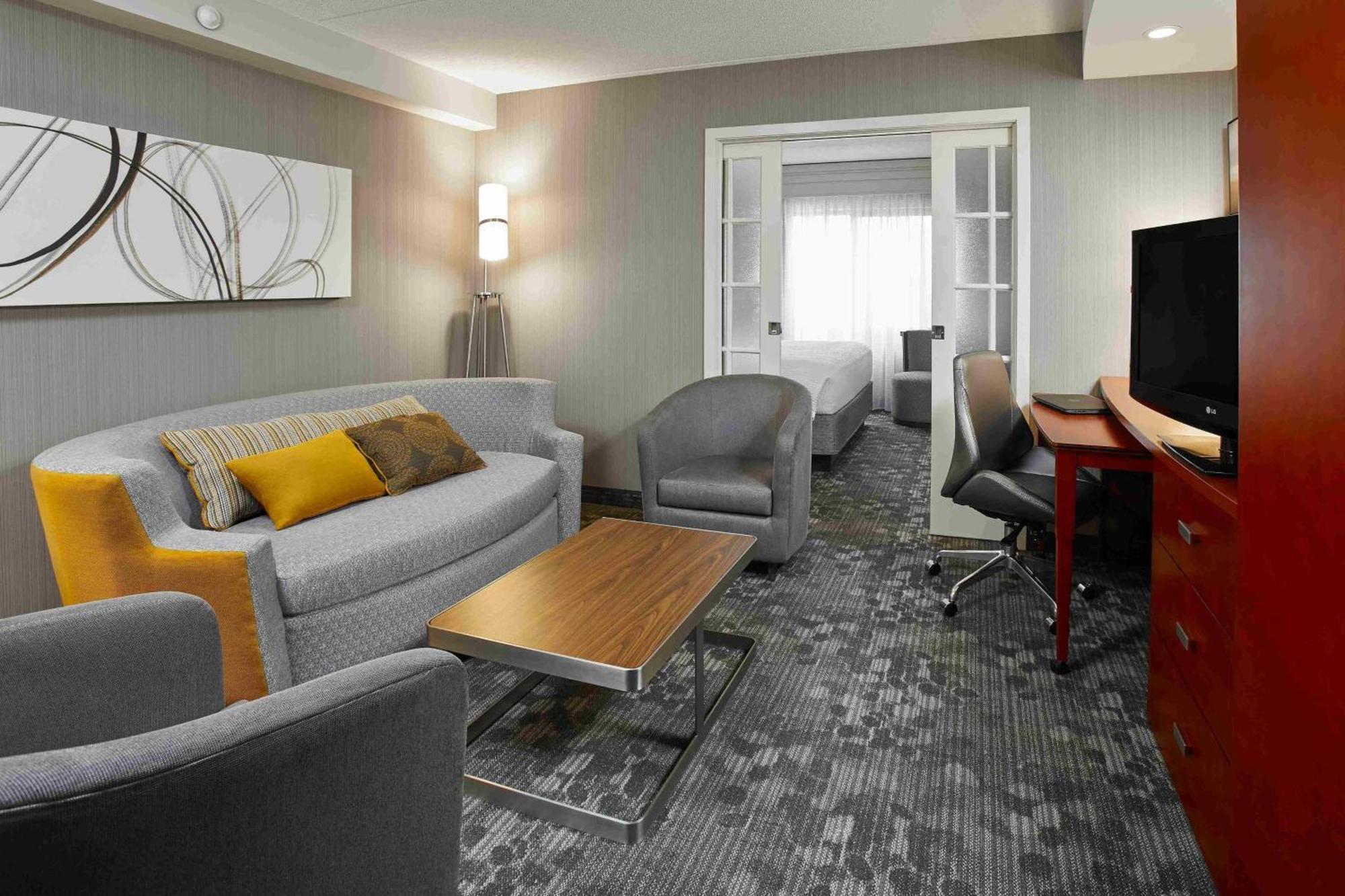 Hotel Courtyard By Marriott Toronto Brampton Exteriér fotografie
